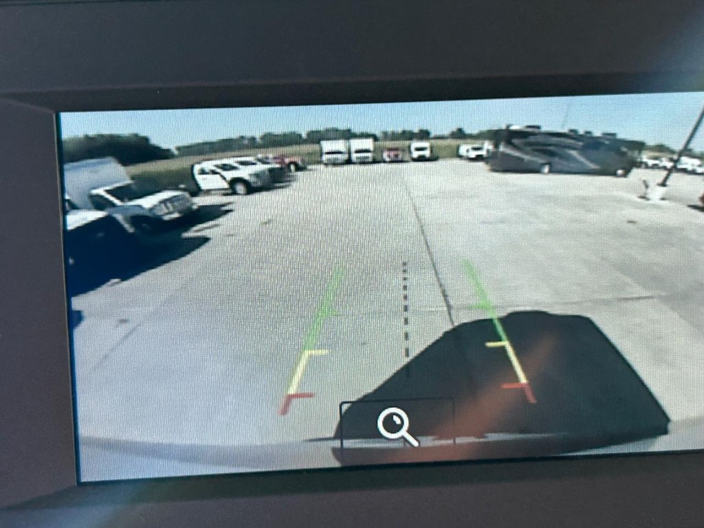 Ford Transit Cargo Van Vehicle Full-screen Gallery Image 8