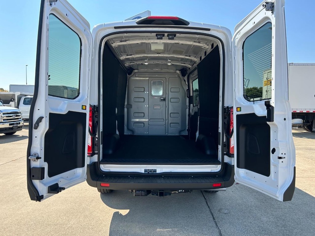 Ford Transit Cargo Van Vehicle Full-screen Gallery Image 13