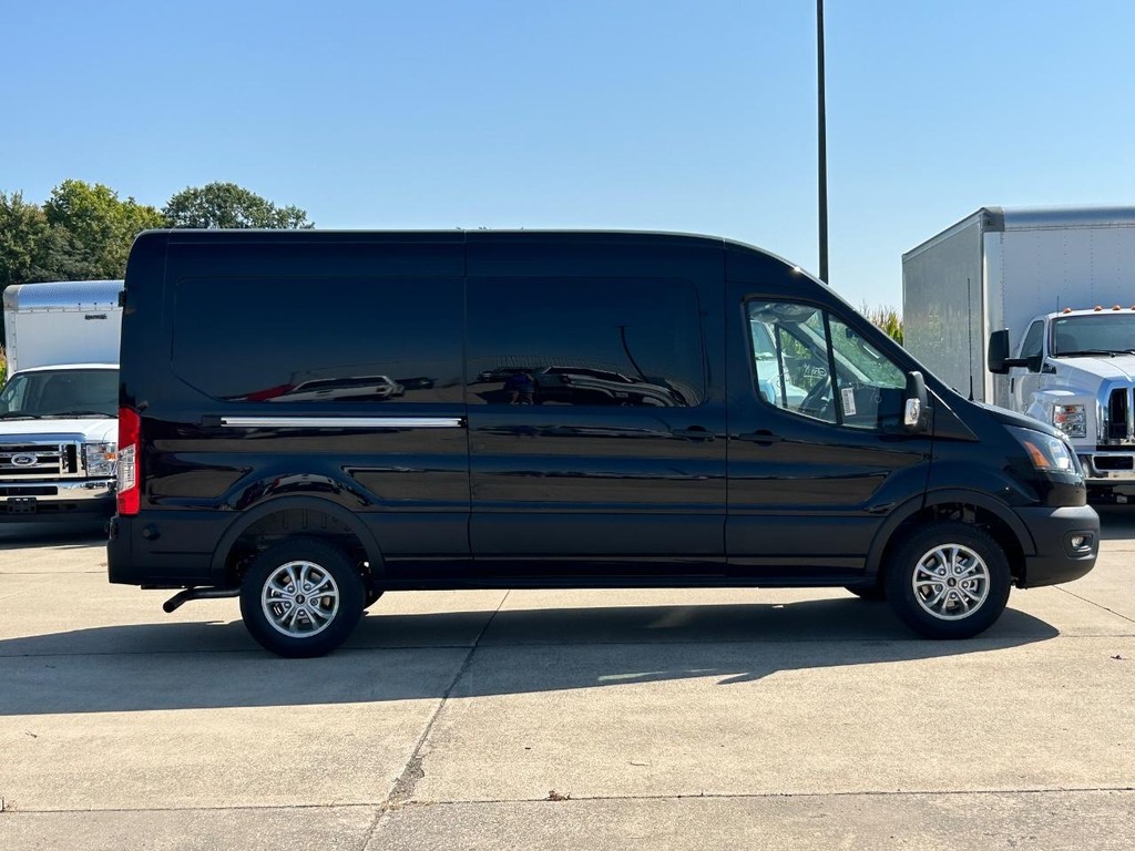 Ford Transit Cargo Van Vehicle Full-screen Gallery Image 2