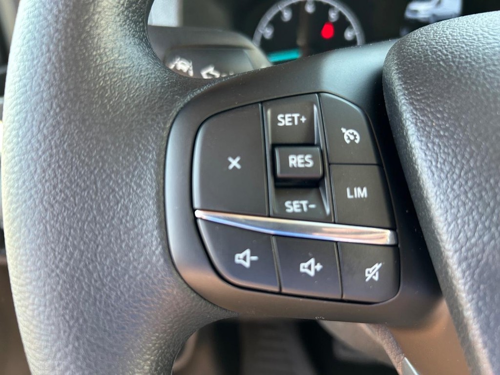 Ford Transit Cargo Van Vehicle Full-screen Gallery Image 6