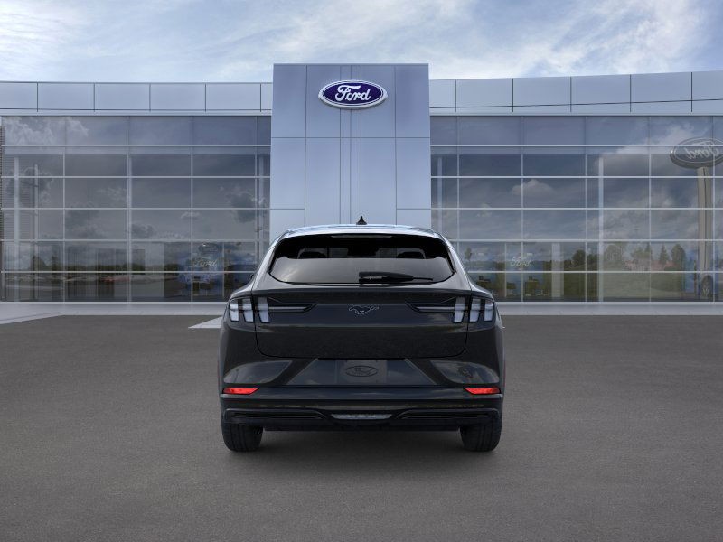 Ford Mustang Mach-E Vehicle Full-screen Gallery Image 5
