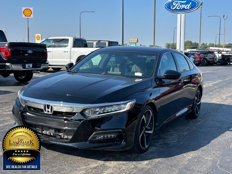 Honda Accord Sedan Vehicle Full-screen Gallery Image 05