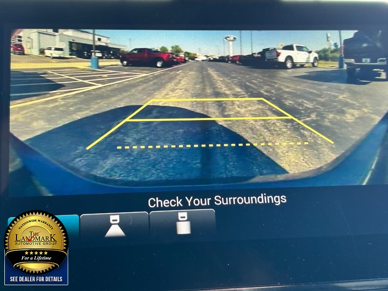 Honda Accord Sedan Vehicle Full-screen Gallery Image 13