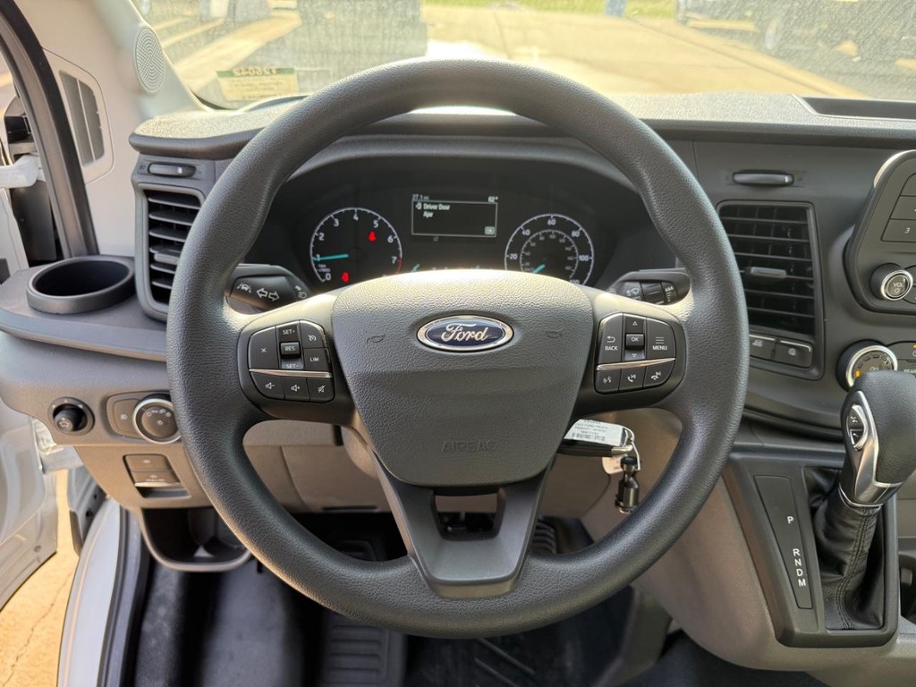 Ford Transit Cargo Van Vehicle Full-screen Gallery Image 15