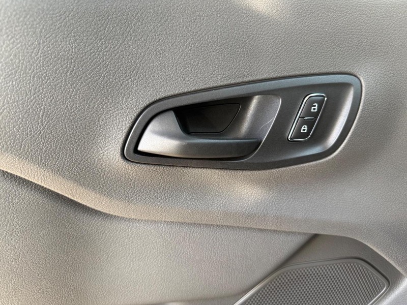 Ford Transit Cargo Van Vehicle Full-screen Gallery Image 7