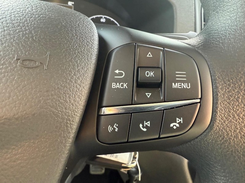 Ford Transit Cargo Van Vehicle Full-screen Gallery Image 10