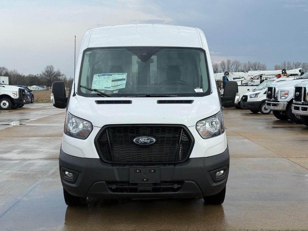 Ford Transit Cargo Van Vehicle Full-screen Gallery Image 2