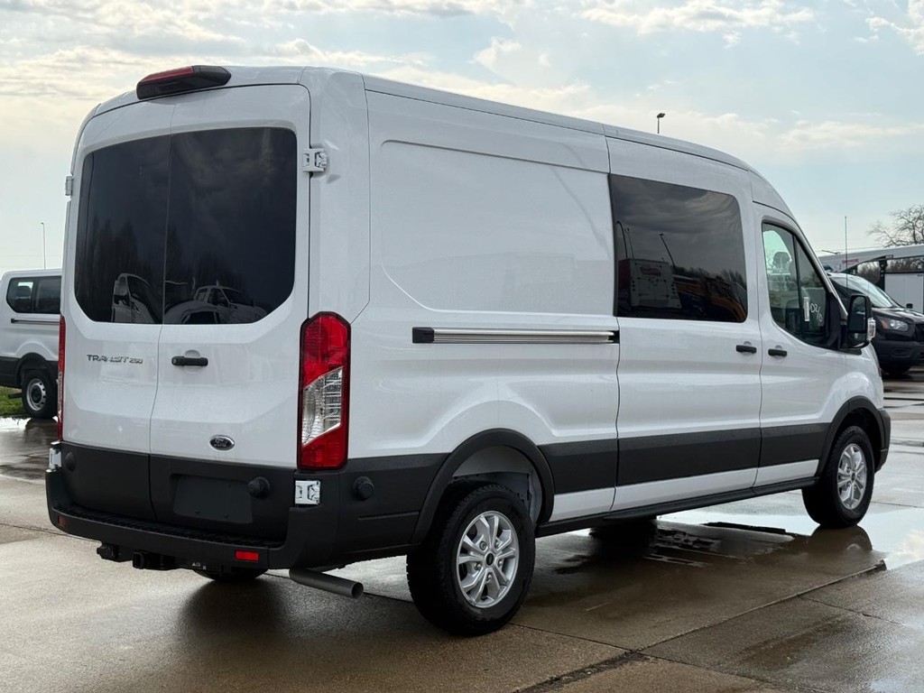 Ford Transit Cargo Van Vehicle Full-screen Gallery Image 5