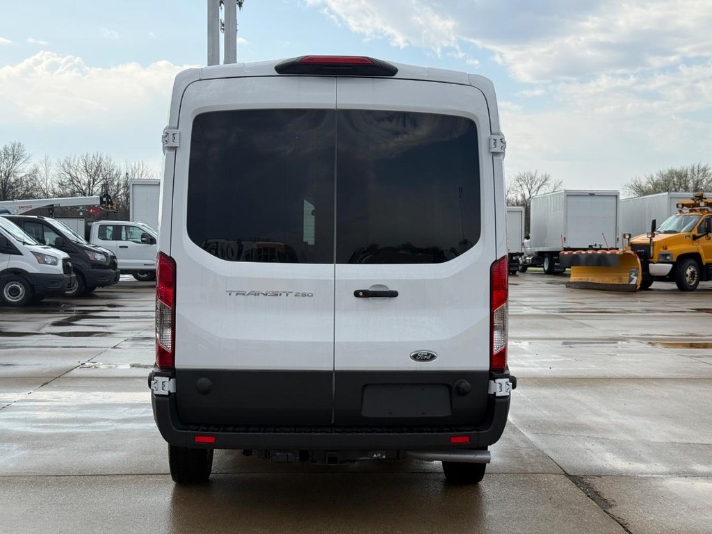 Ford Transit Cargo Van Vehicle Full-screen Gallery Image 6