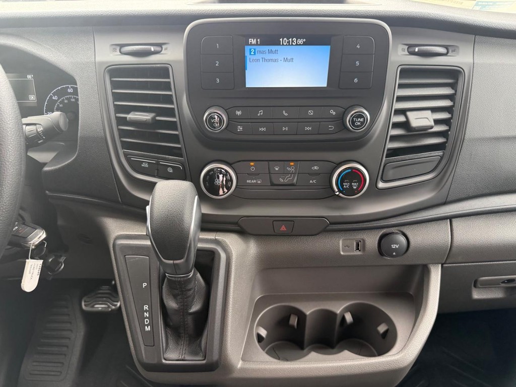 Ford Transit Cargo Van Vehicle Full-screen Gallery Image 17