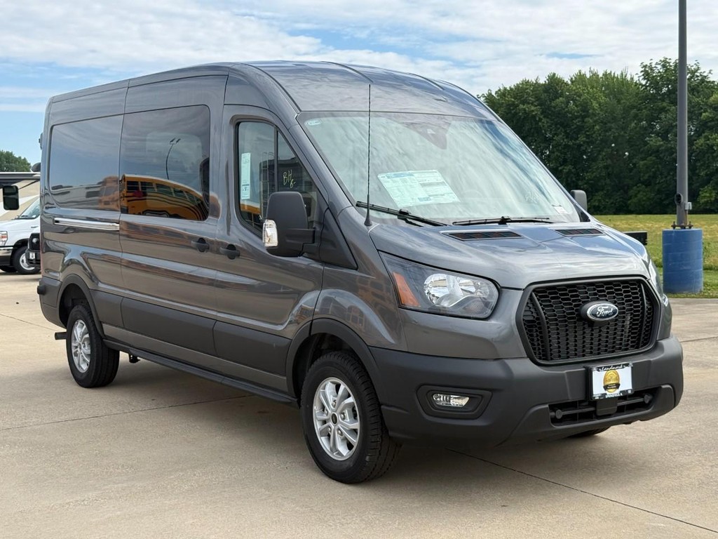 Ford Transit Cargo Van Vehicle Full-screen Gallery Image 3