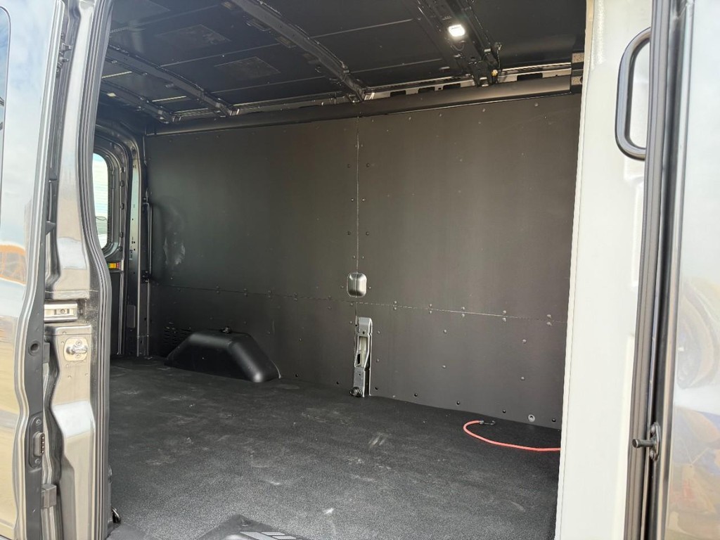 Ford Transit Cargo Van Vehicle Full-screen Gallery Image 14
