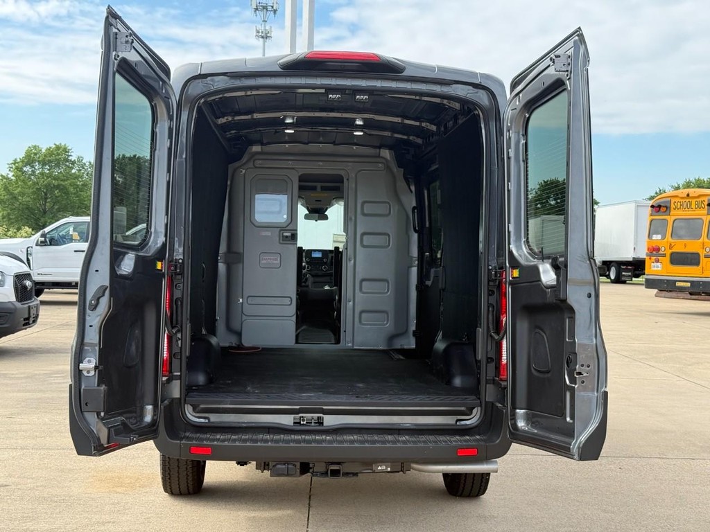 Ford Transit Cargo Van Vehicle Full-screen Gallery Image 18