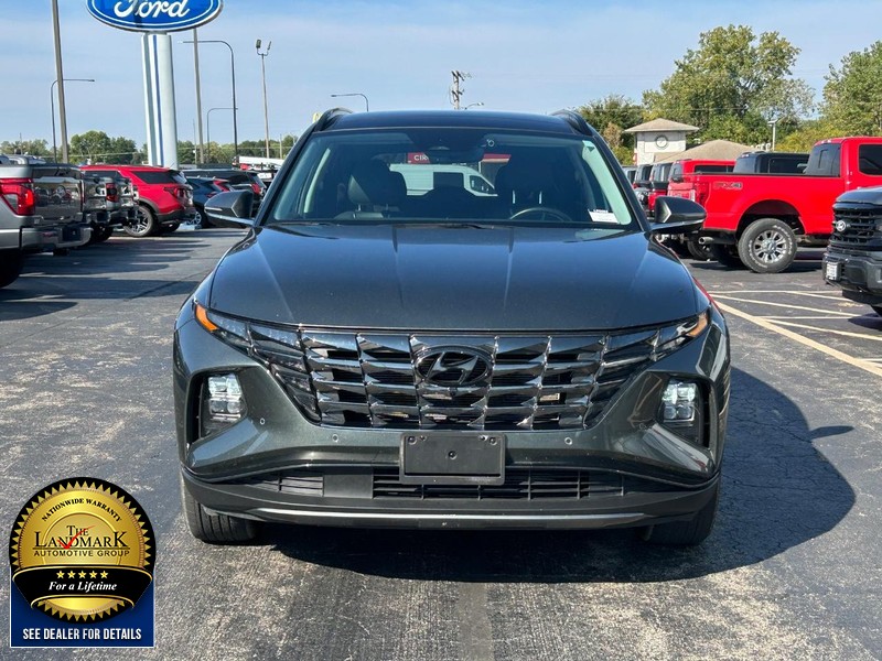 Hyundai Tucson Vehicle Full-screen Gallery Image 4