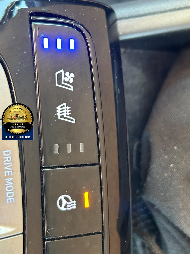 Hyundai Tucson Vehicle Full-screen Gallery Image 15