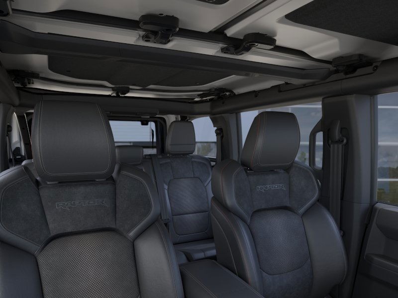 Ford Bronco Vehicle Full-screen Gallery Image 12