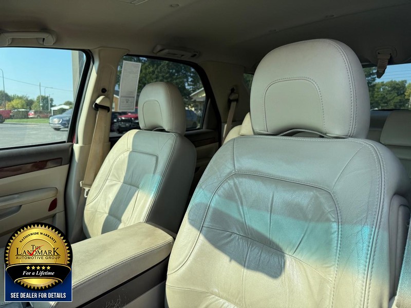 Buick Rendezvous Vehicle Full-screen Gallery Image 09