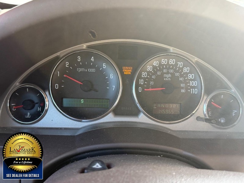 Buick Rendezvous Vehicle Full-screen Gallery Image 12