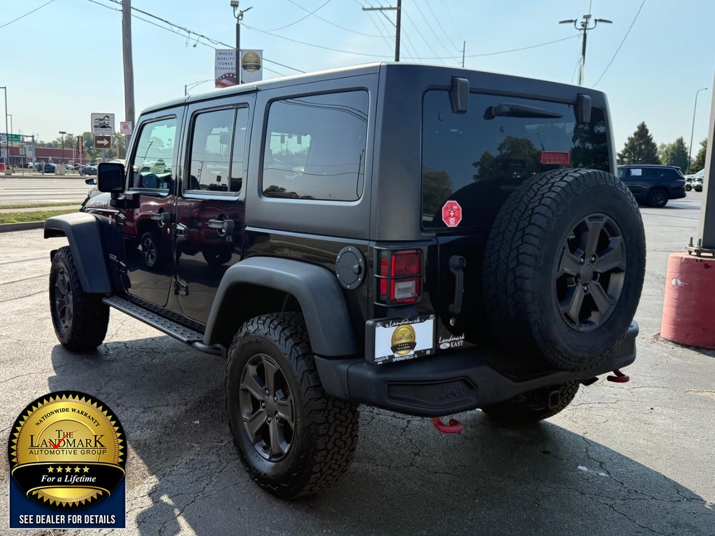 Jeep Wrangler JK Unlimited Vehicle Full-screen Gallery Image 7