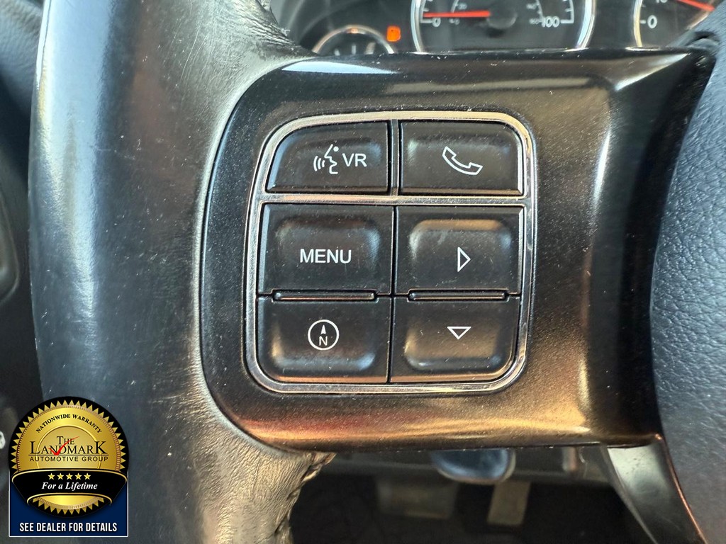 Jeep Wrangler JK Unlimited Vehicle Full-screen Gallery Image 10