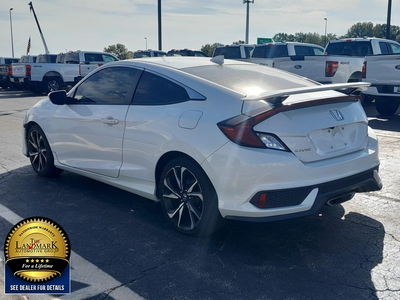 Honda Civic Coupe Vehicle Full-screen Gallery Image 06