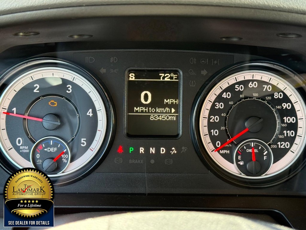 Ram 1500 Classic Vehicle Full-screen Gallery Image 12