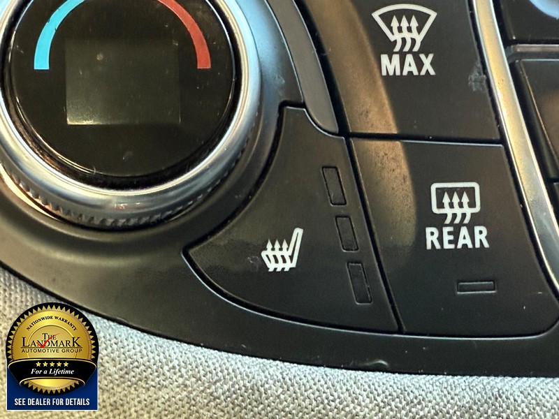 Chevrolet Malibu Vehicle Full-screen Gallery Image 14