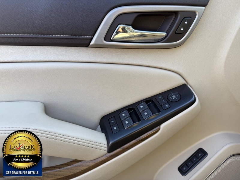 GMC Yukon XL Vehicle Full-screen Gallery Image 08