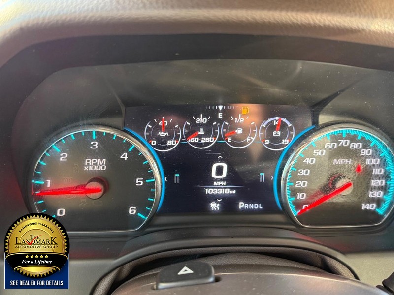 GMC Yukon XL Vehicle Full-screen Gallery Image 12