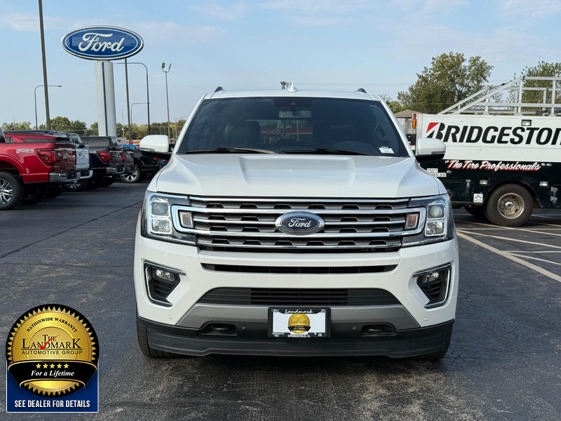 Ford Expedition Vehicle Full-screen Gallery Image 04