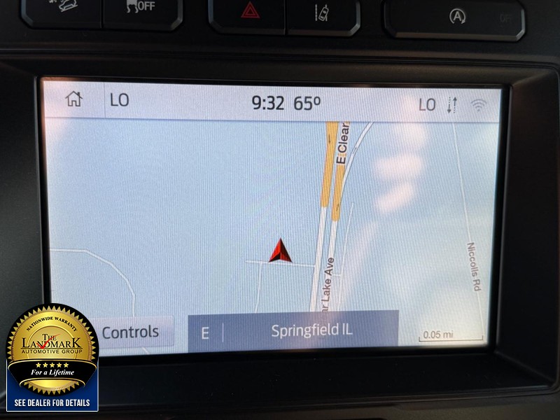 Ford Expedition Vehicle Full-screen Gallery Image 15