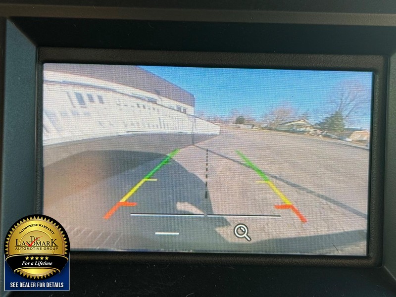 Ford F-150 Vehicle Full-screen Gallery Image 13