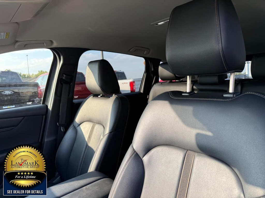 Mazda CX-90 Vehicle Full-screen Gallery Image 9