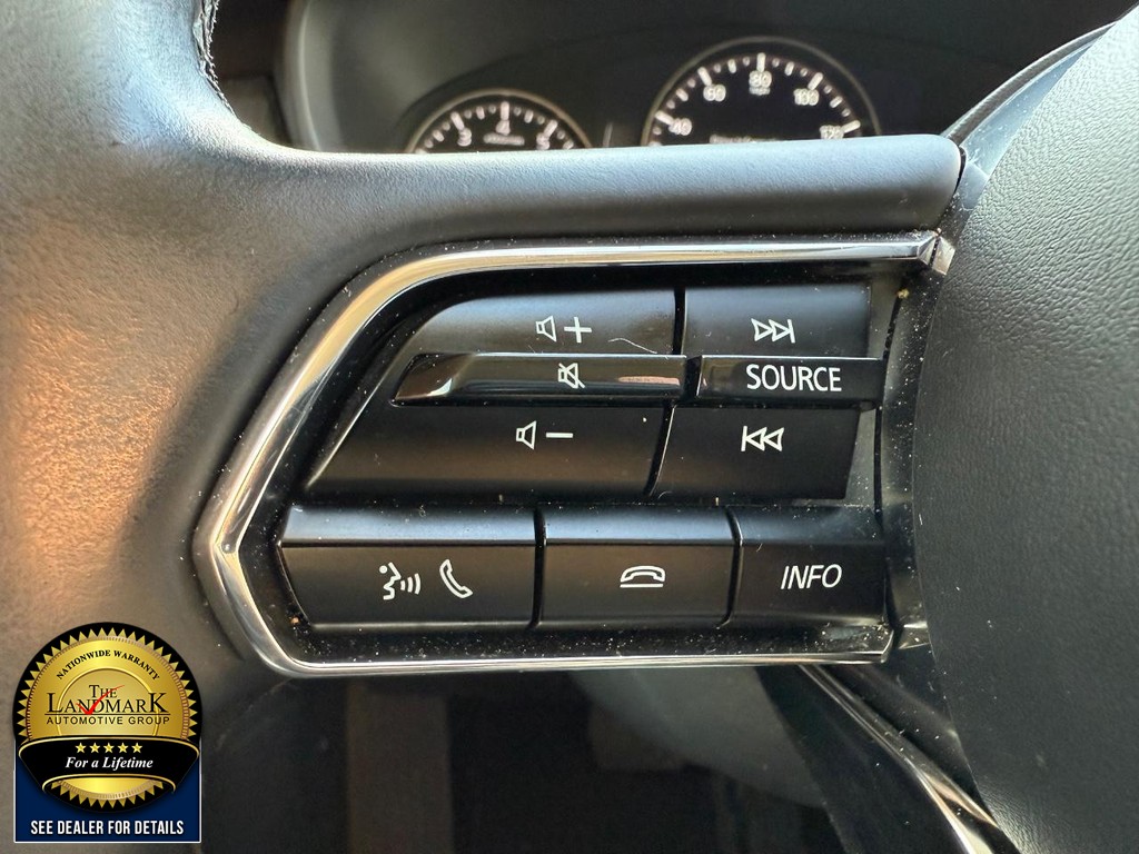 Mazda CX-90 Vehicle Full-screen Gallery Image 10