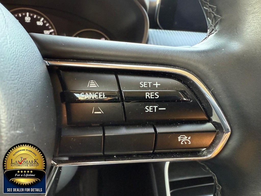 Mazda CX-90 Vehicle Full-screen Gallery Image 11