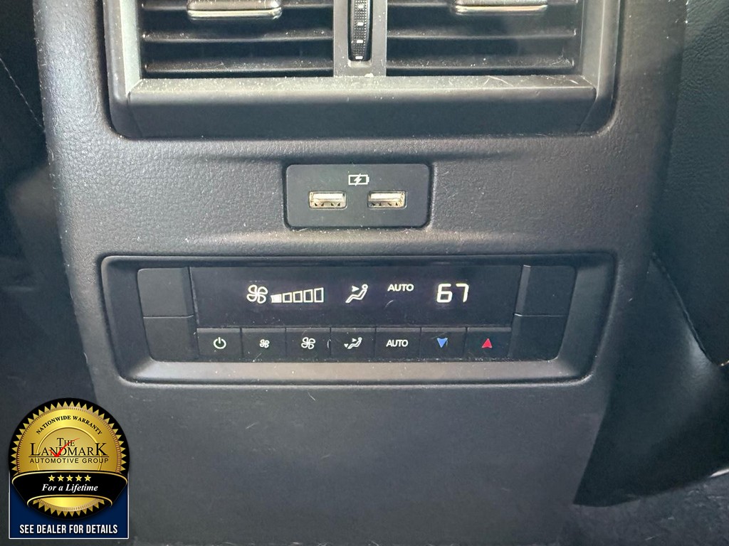 Mazda CX-90 Vehicle Full-screen Gallery Image 15