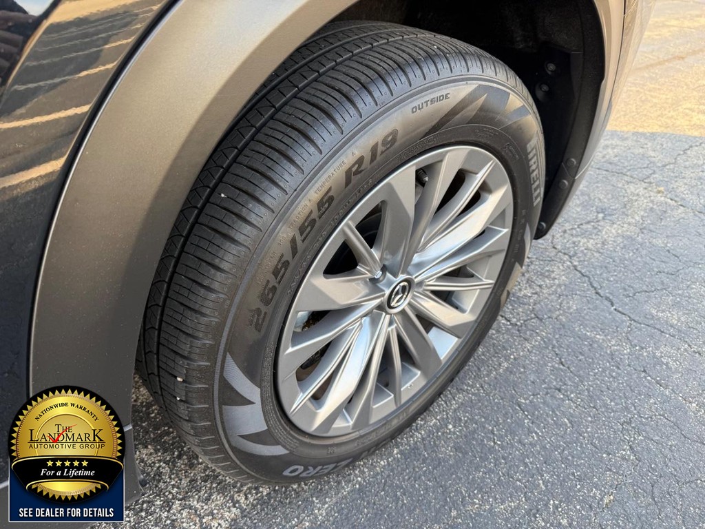 Mazda CX-90 Vehicle Full-screen Gallery Image 21