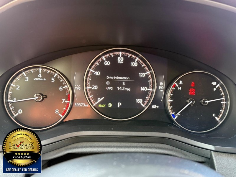 Mazda CX-90 Vehicle Full-screen Gallery Image 12