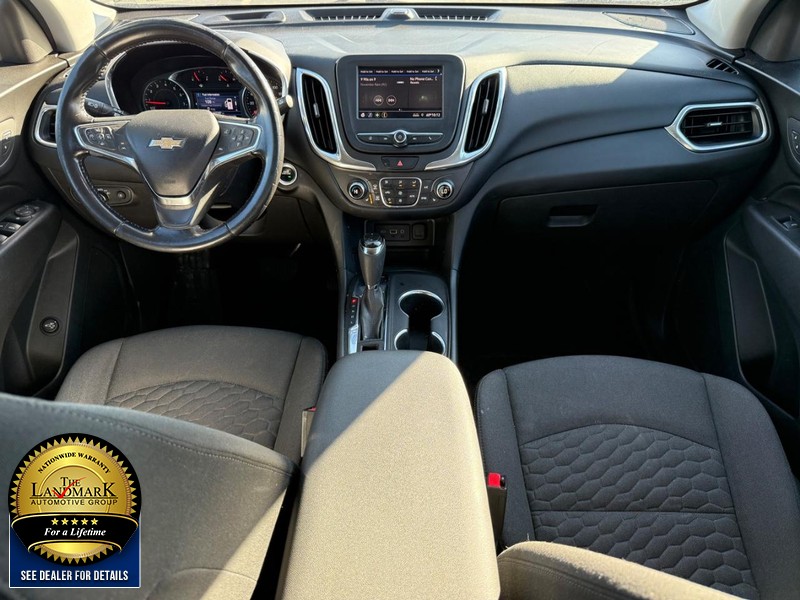 Chevrolet Equinox Vehicle Full-screen Gallery Image 16