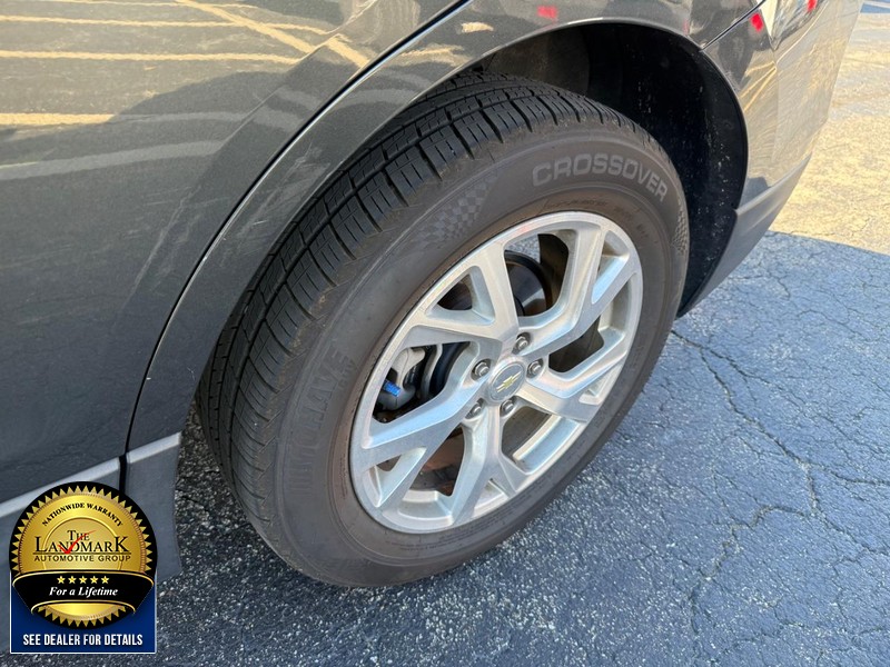 Chevrolet Equinox Vehicle Full-screen Gallery Image 20