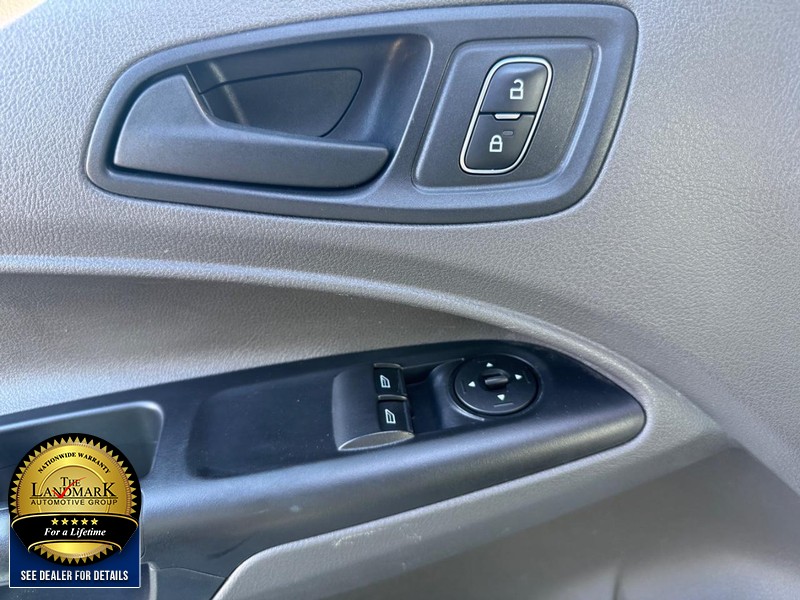 Ford Transit Connect Van Vehicle Full-screen Gallery Image 8