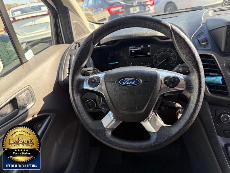 Ford Transit Connect Van Vehicle Full-screen Gallery Image 16