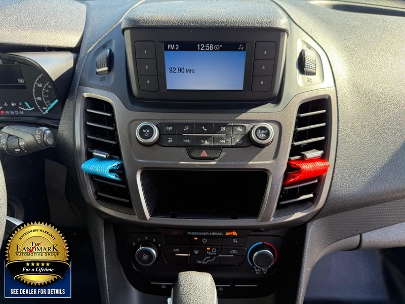 Ford Transit Connect Van Vehicle Full-screen Gallery Image 17