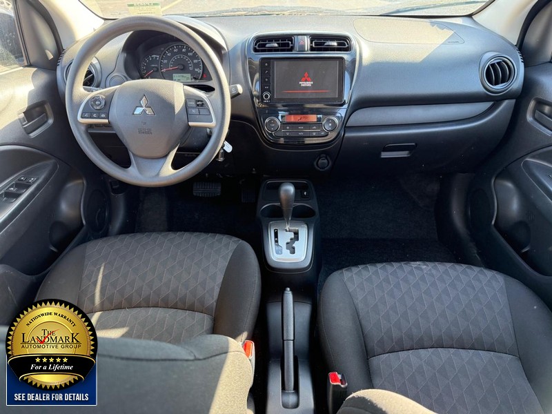 Mitsubishi Mirage Vehicle Full-screen Gallery Image 15