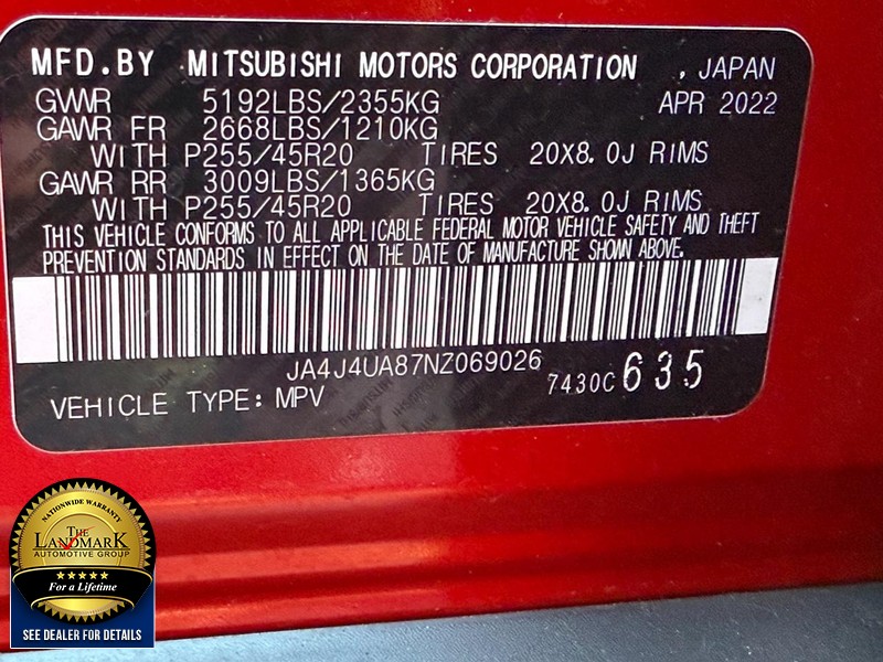 Mitsubishi Outlander Vehicle Full-screen Gallery Image 22