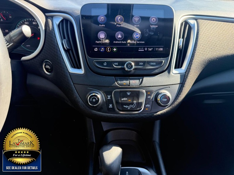 Chevrolet Malibu Vehicle Full-screen Gallery Image 17