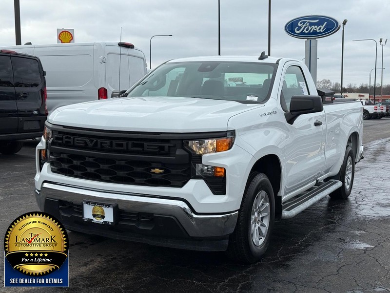 Chevrolet Silverado 1500 Vehicle Full-screen Gallery Image 5