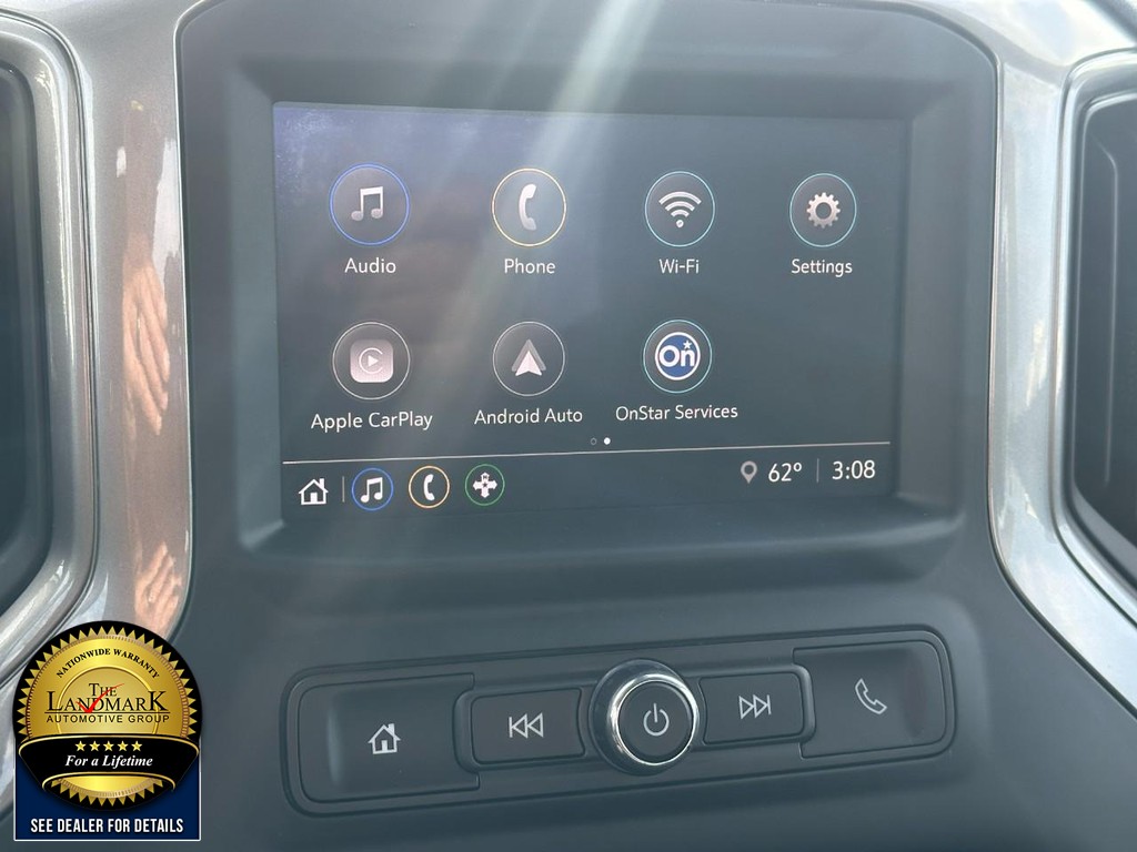 Chevrolet Silverado 1500 Vehicle Full-screen Gallery Image 15