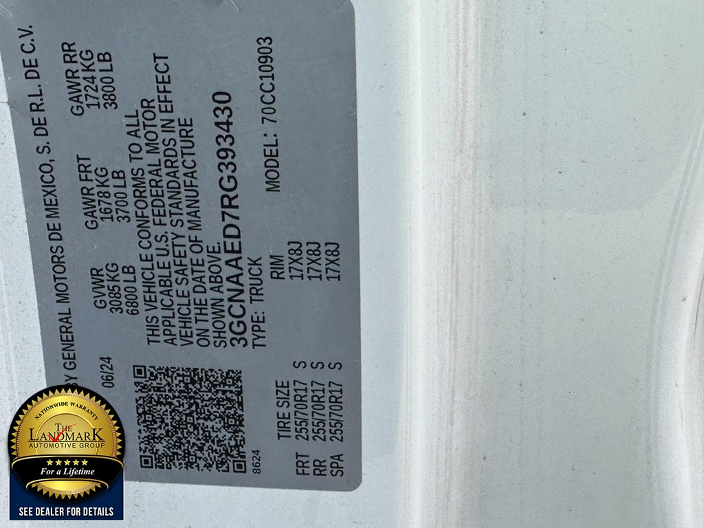 Chevrolet Silverado 1500 Vehicle Full-screen Gallery Image 19