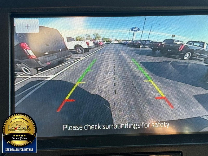 Ford F-150 Vehicle Full-screen Gallery Image 13